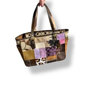 Vtg COACH PURPLE HOLIDAY MULTI SIGNATURE PATCHWORK GALLERY TOTE BAG PURSE Y2k